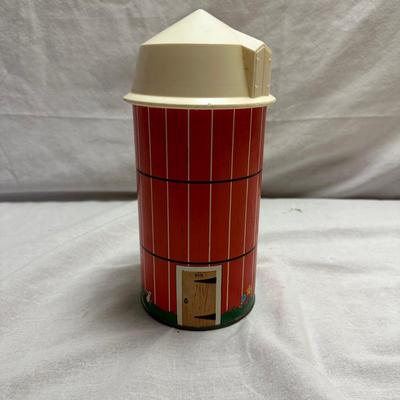 Fisher Price Family Play Farm with Animals & More (BO-KL)