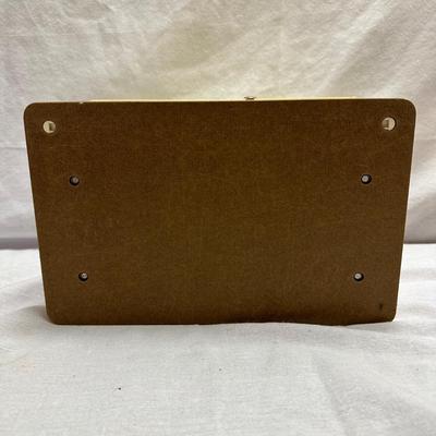 Fisher Price Family Play Farm with Animals & More (BO-KL)