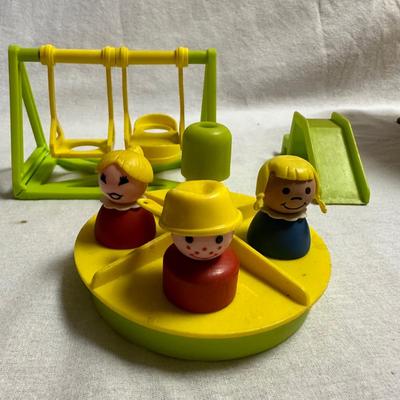 Vintage Playskool Schoolhouse with Playground & Retro-Style Camper (BO-KL)