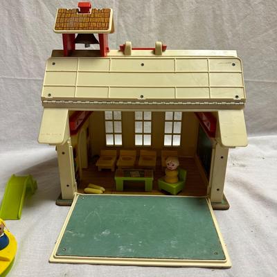 Vintage Playskool Schoolhouse with Playground & Retro-Style Camper (BO-KL)