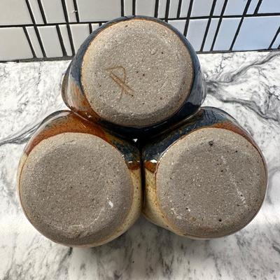 Glazed Stoneware Sauce Dish w/ Handle