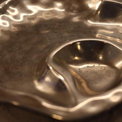 Large Shell Shaped Bowl with Dip