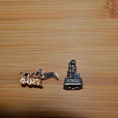 LOT 83 DISNEY BRACELET CHARMS