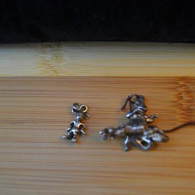 LOT 86   DISNEY BRACELET CHARMS