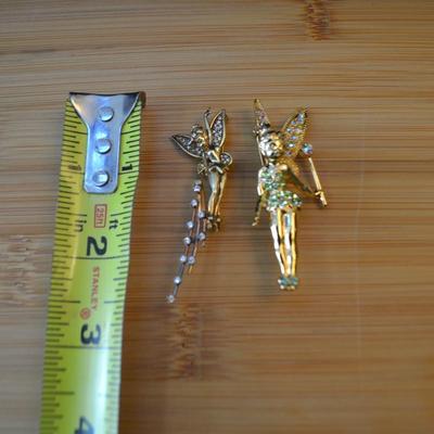 LOT 89. DISNEY TINKERBELL PINS