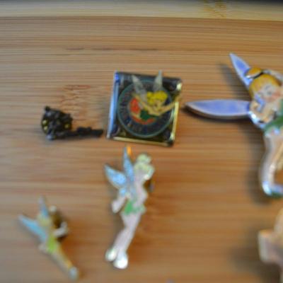 LOT 98.  DISNEY PINS