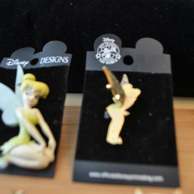 LOT 103. DISNEY PINS