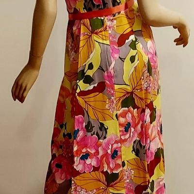 Vtg 60-70s Alice Polynesian Floral Maxi Demi back wings