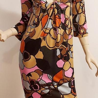 Diane von Furstenberg 100$ Silk Retro dress Bold colors Empire