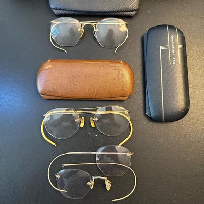 LOT 134. THREE PAIR OF VINTAGE EYE GLASSES WITH 12K GOLD FILLED FRAMES