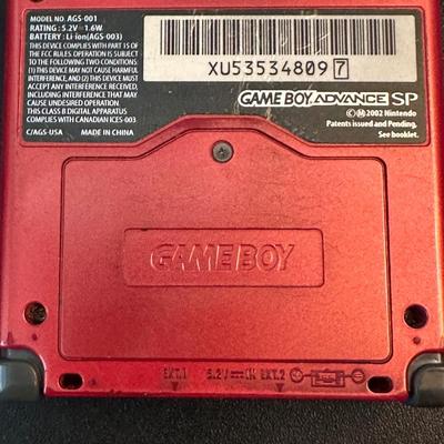 LOT 138 NINTENDO GAME BOY ADVANCE SP