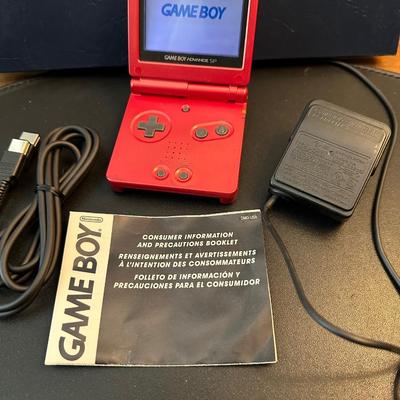 LOT 138 NINTENDO GAME BOY ADVANCE SP