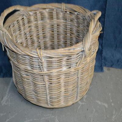 LOT 145. LARGE BASKET