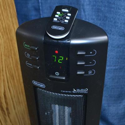 LOT 154. DELONGHI HEATER WITH REMOTE