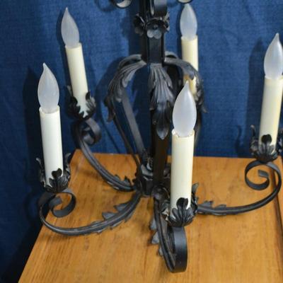 LOT 155. SWAG LAMP LIGHT FIXTURE