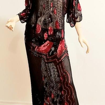 Vtg Superb 1970 fully hand Beaded and Sequined skirt Silk Ensemble