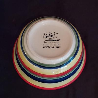 Traditional Scandinavian Wood Decor and  Folk Art Style Ceramic Serving Dishes (DR-BBL)