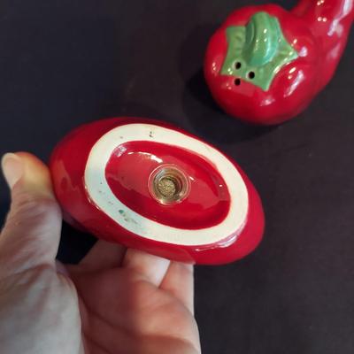 Traditional Scandinavian Wood Decor and  Folk Art Style Ceramic Serving Dishes (DR-BBL)