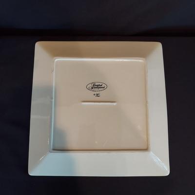 Traditional Scandinavian Wood Decor and  Folk Art Style Ceramic Serving Dishes (DR-BBL)