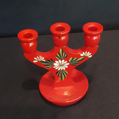 Traditional Scandinavian Wood Decor and  Folk Art Style Ceramic Serving Dishes (DR-BBL)