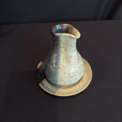 Signed Stoneware Decor and Serving Dishes (DR-BBL)