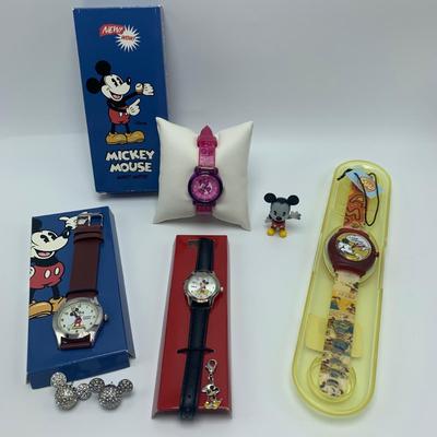Mickey Mouse Watches & More (B4-HS)