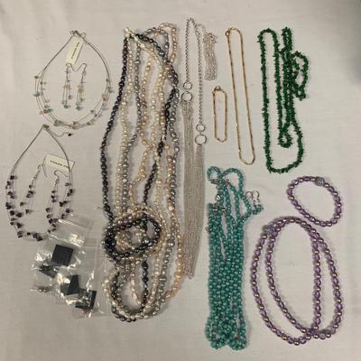 Jewelry Sets with Pearls, Stones, Beads, & More (B4-HS)