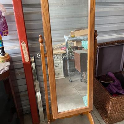 Standing mirror and jewelry holder