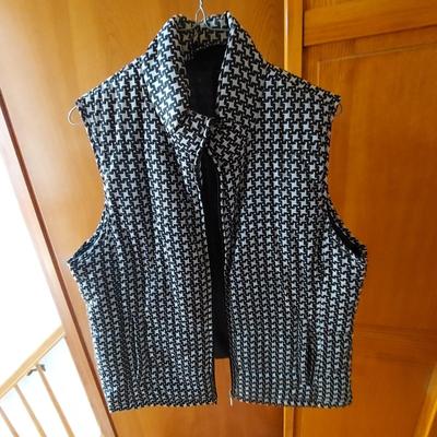 Women's Casual Coats and Vests Size M/L (HC-BBL)