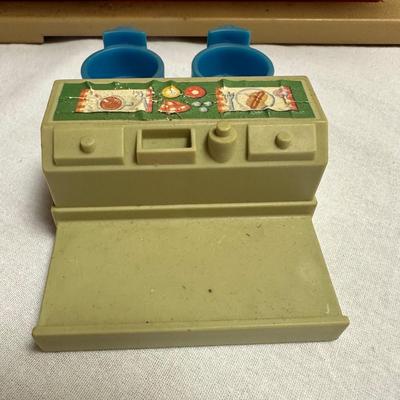 Fisher Price Sesame Street Playhouse & McDonalds (BO-KL)