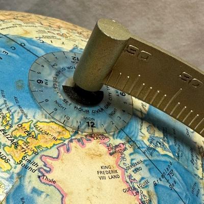 Rand McNally International Globe & Framed Hemispheres (BO-KL)