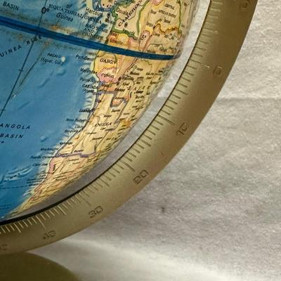 Rand McNally International Globe & Framed Hemispheres (BO-KL)