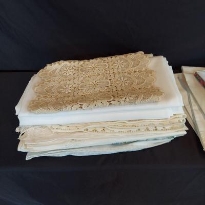 Vintage Table Linens (HC-BBL)
