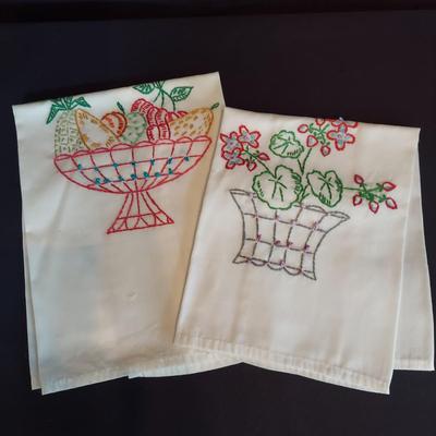 Vintage Table Linens (HC-BBL)