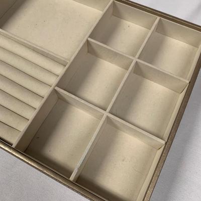 Velvet Lined Jewelry Trays (B4-HS)