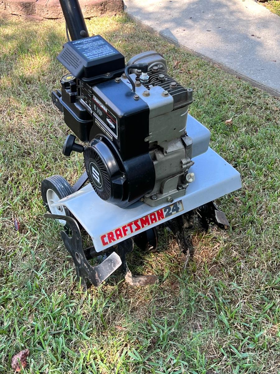 CRAFTSMAN 5HP 24" Front Tine Tiller *Read Details