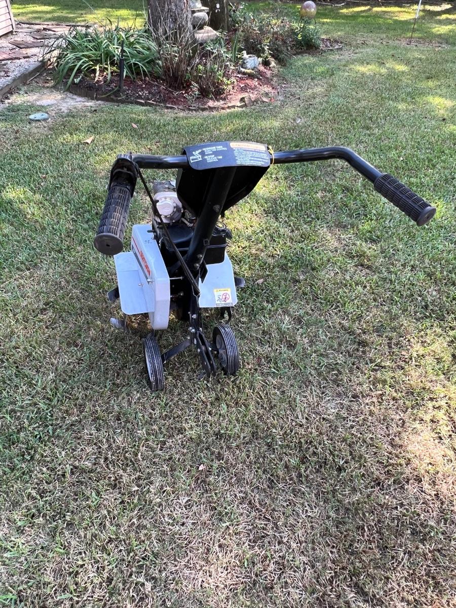 CRAFTSMAN 5HP 24" Front Tine Tiller *Read Details