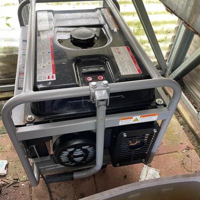 Briggs & Stratton 8200 Generator 6500