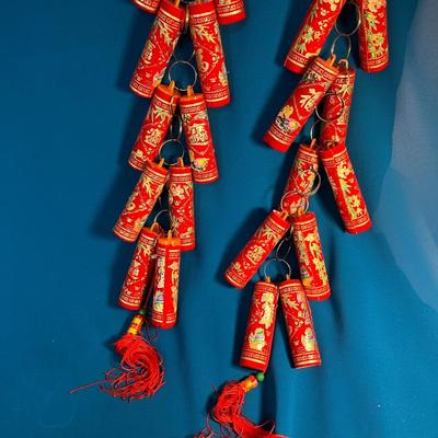 COLORFUL CHINESE HANGING DECORATION MEDALLION X 2