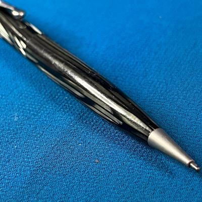 VINTAGE SHEAFFERâ€™S MECHANICAL PENCIL STRIATED BODY PATTERN