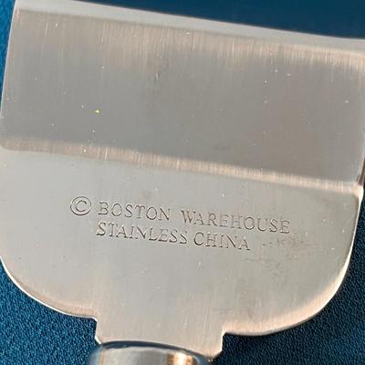 STAINLESS OFF-SET SERVING SPATULA WITH 3-D HARVEST FRUIT MOTIF HANDLE