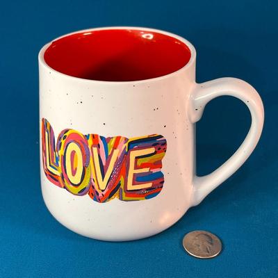 LARGE COLORFUL CERAMIC â€œLOVEâ€ COFFEE MUG RED INTERIOR