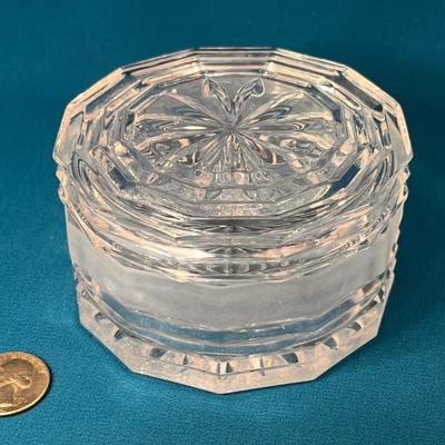 LIDDED CRYSTAL TRINKET BOX with FROSTED BAND ON SIDE