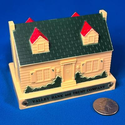 VINTAGE HOUSE SHAPED â€œVALLEY BANK & TRUST COMPANYâ€ BANK