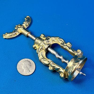 FANCY ORNATE GOLD TONE METAL CORKSCREW