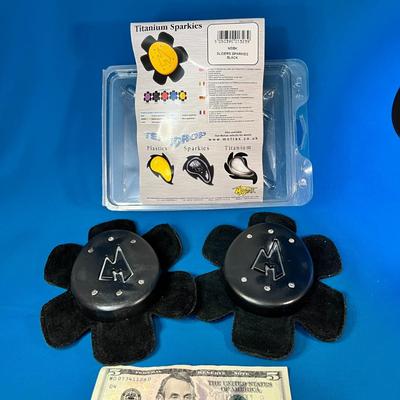 TITANIUM SPARKIES KNEE SLIDERS BY MOTRAX