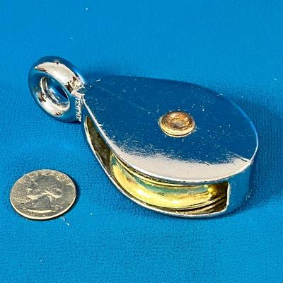 SHINY CHROME AND GOLD TONE METAL PULLEY MADE IN MALAYSIA
