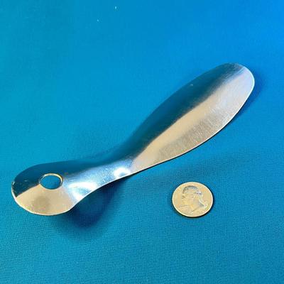 LARGE METAL SHOE HORN