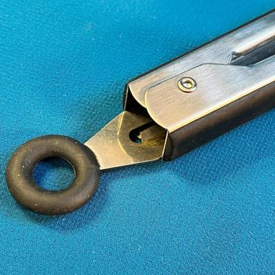 13â€ LONG LOCKING KITCHEN TONGS METAL AND PLASTIC 