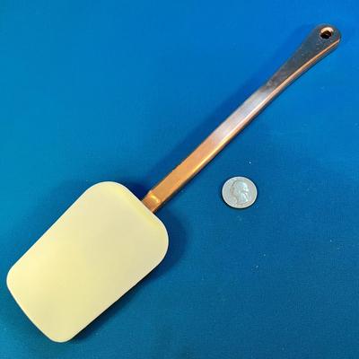 COPPER HANDLED HEAVY DUTY KITCHEN RUBBER SPATULA